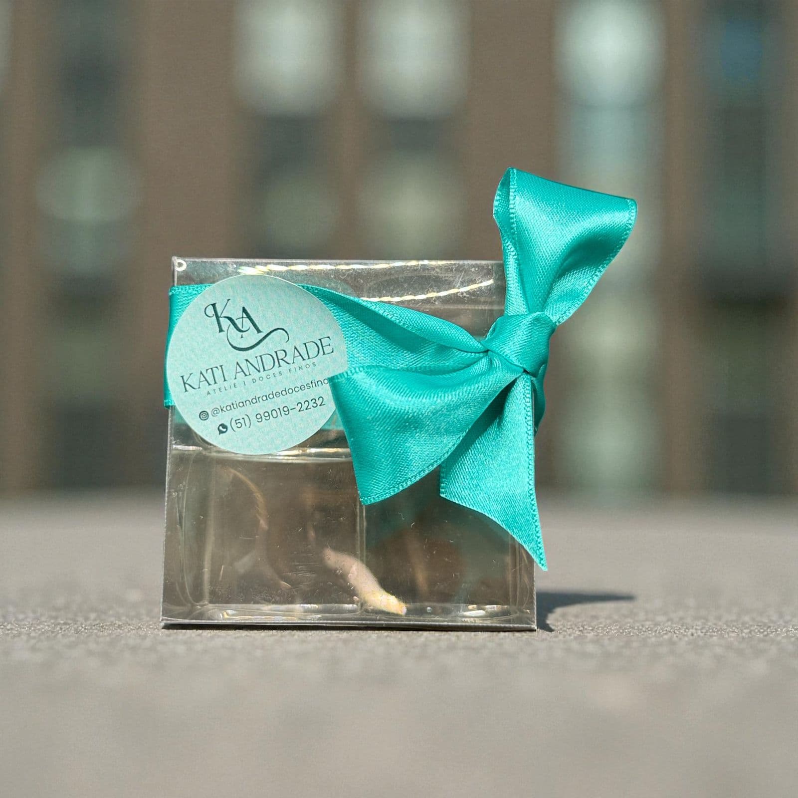 Caixa de acetato para 4 doces